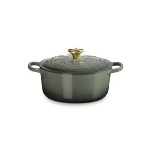 Le Creuset Signature Cast Iron Holly Round Casserole 24cm Thyme